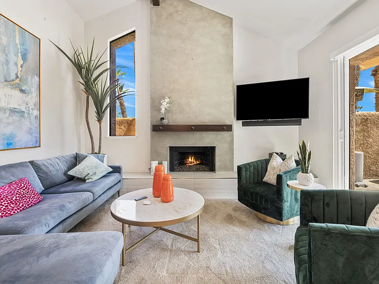 49069 Mariposa Dr — Photo 5