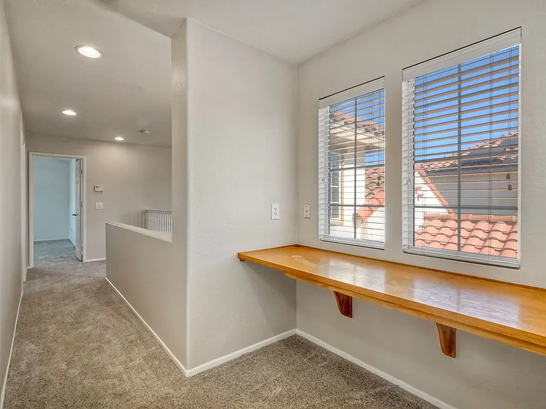 504 Peach Way #1 — Photo 21