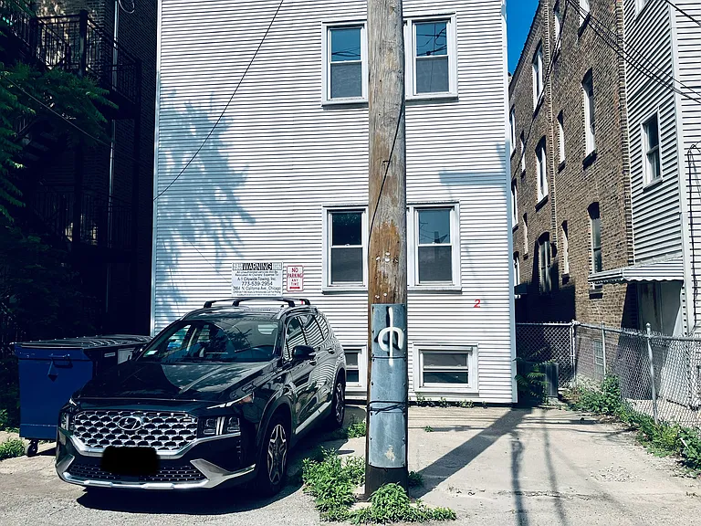 845 N Leavitt St #1R — Photo 12