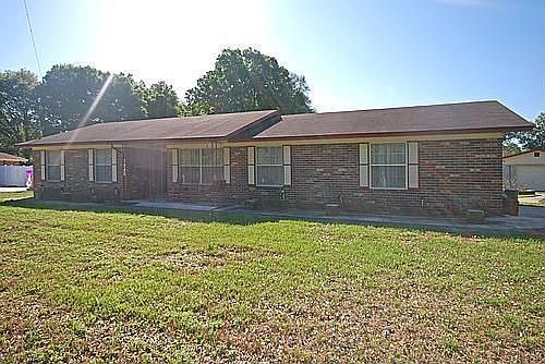 1st image of 1945 Grove Bluff Cir W
