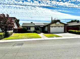 616 Robert Ave, Ripon, CA 95366