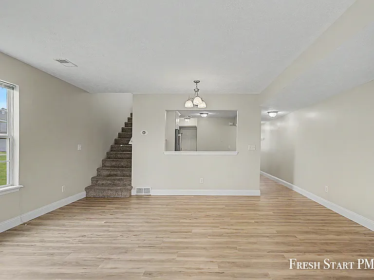 4051 Rivertown Ln SW — Photo 10