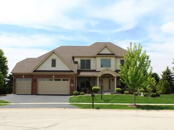 972 Bluestem Dr, Geneva, IL 60134