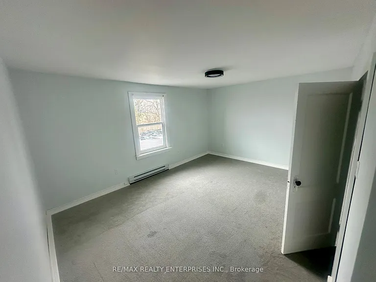 12993 Steeles Ave #UPPER — Photo 17