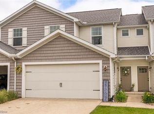 1312 Cascade Cir NW, Canton, OH 44708