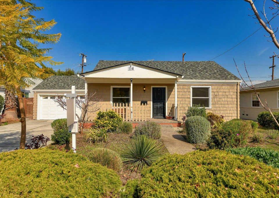 1st image of 1927 Heatherdale Ave