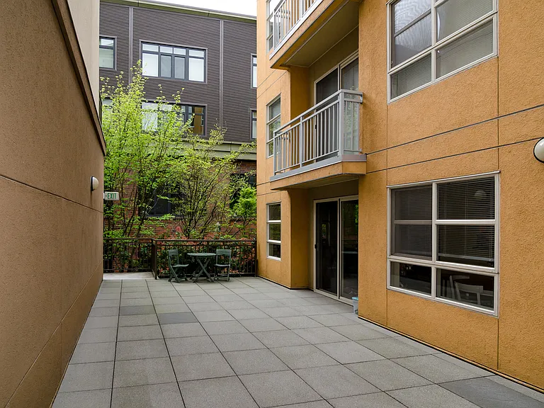 118 107th Ave NE #B111 — Photo 26