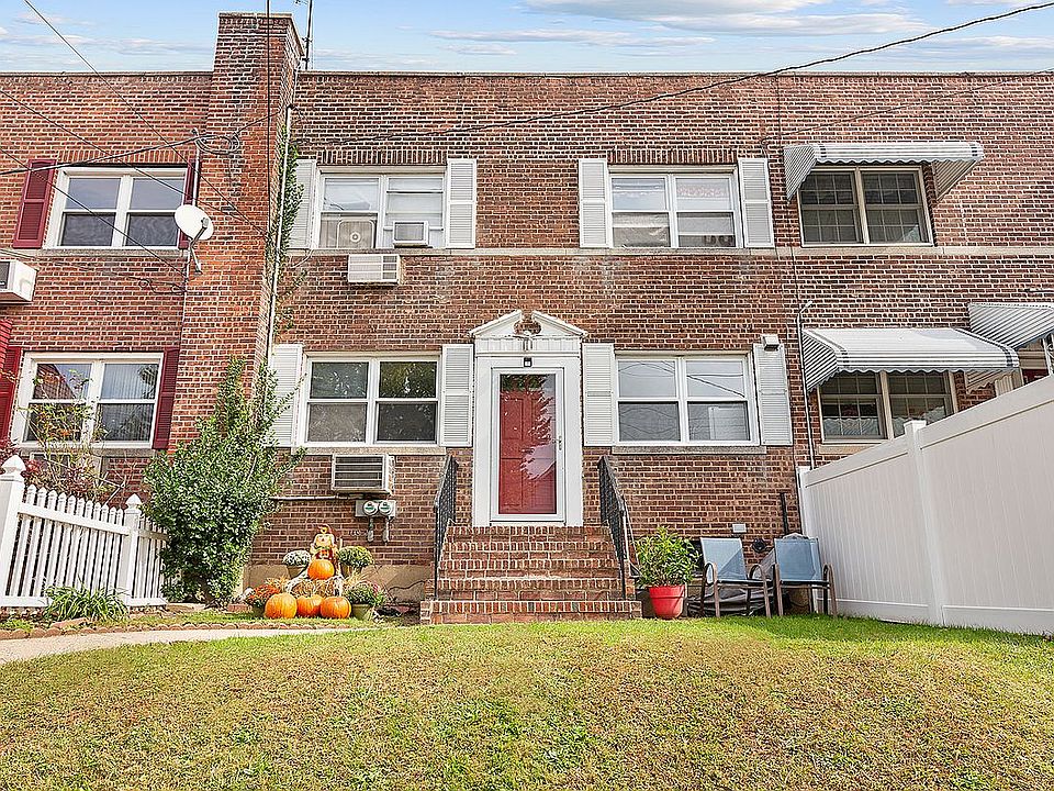 1st image of 27 Winthrop Pl