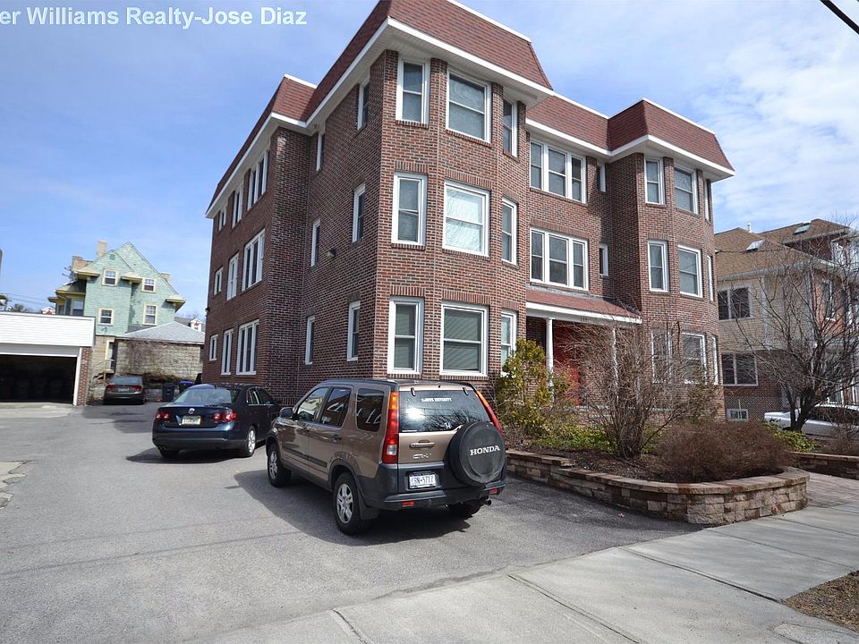 2nd image of 132 Elton St APT 4