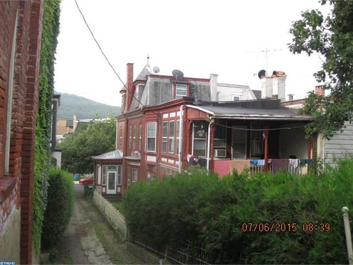 2nd image of 1341 Mineral Spring Rd