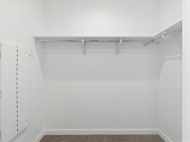 400 Central Ave #2903 — Photo 26