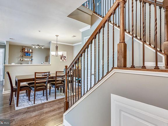 4th image of 20410 Shore Harbour Dr #6