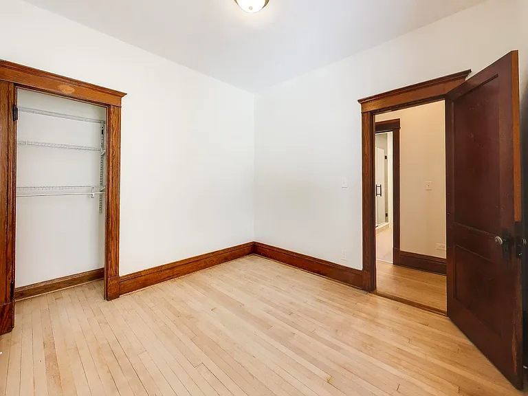858 N Wolcott Ave #2 — Photo 19