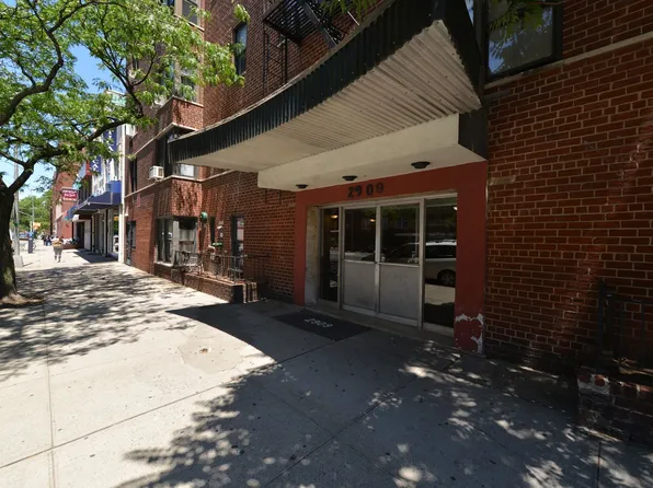 2909 Ocean Avenue image 1 of 10