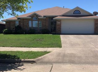 415 Harvest Hill Ln, Venus, TX 76084