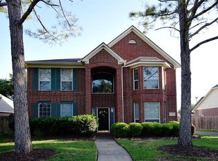 4023 Stonehurst Dr, Pearland, TX 77584