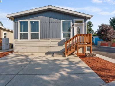 9700 SW Tualatin Rd #9, Tualatin, OR, 97062