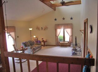 1301 Shire Dr, Angola, IN 46703