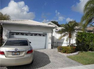 8765 NW 75th Pl, Tamarac, FL 33321