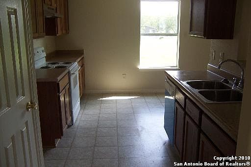 2nd image of 17482 CLAYTON ST