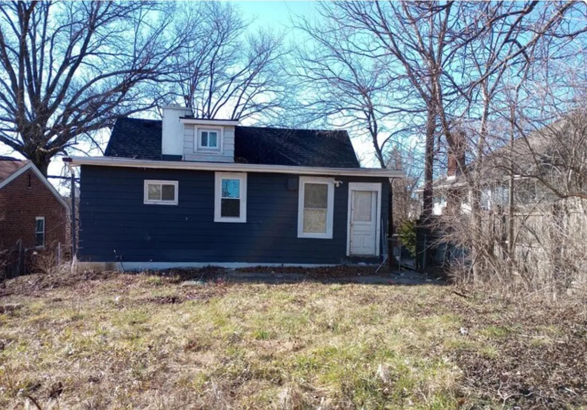 Building Photo - 776 Clanora Dr