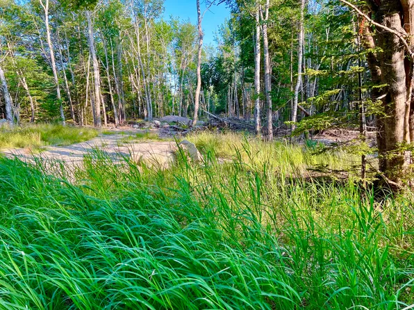 34 Hillcrest Circle, Southwest Harbor, ME 04679