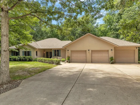 25409 Lena Ln, Saint Cloud, MN 56301