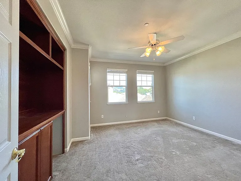 720 Wintergreen Ct — Photo 20