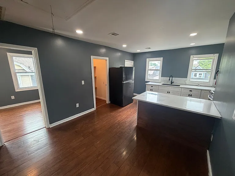 166 Renner Ave #3 — Photo 3