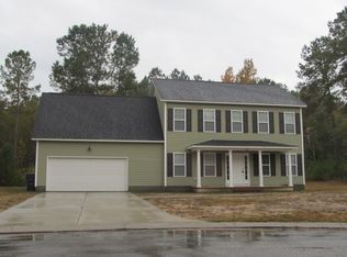 1091 Creek Bend Dr, Leland, NC 28451