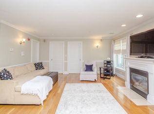 366 Dorchester St APT 3, South Boston, MA 02127