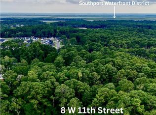 8 W 11th St, Southport, NC 28461
