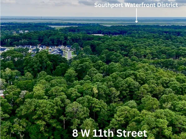 8 W 11th Street, Southport, NC 28461