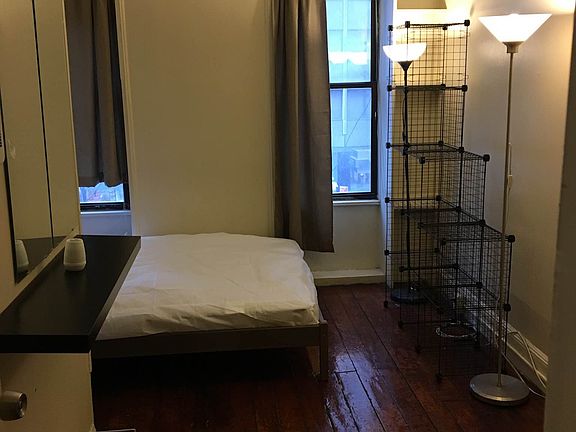 4th image of 819 2nd Ave APT 3