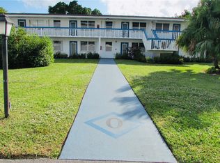 235 Newport Ct #O, Deerfield Beach, FL 33442