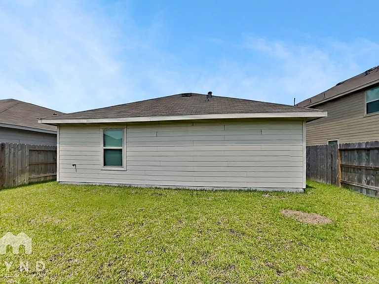 18515 Cepagatti Dr — Photo 13