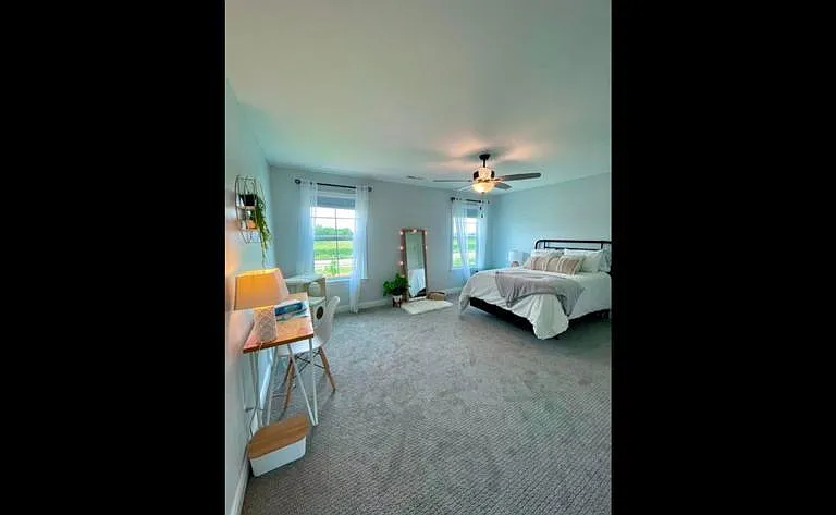 1078 Chesapeake Cove Dr — Photo 2