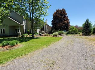 8211 Frith Rd, Columbus, MI 48063