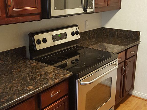 5th image of 5252 Orange Ave Unit 215