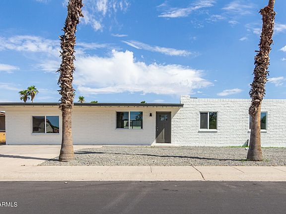 2nd image of 1524 N KADOTA Avenue