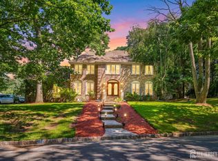 19 Cherokee Rd, East Brunswick, NJ 08816