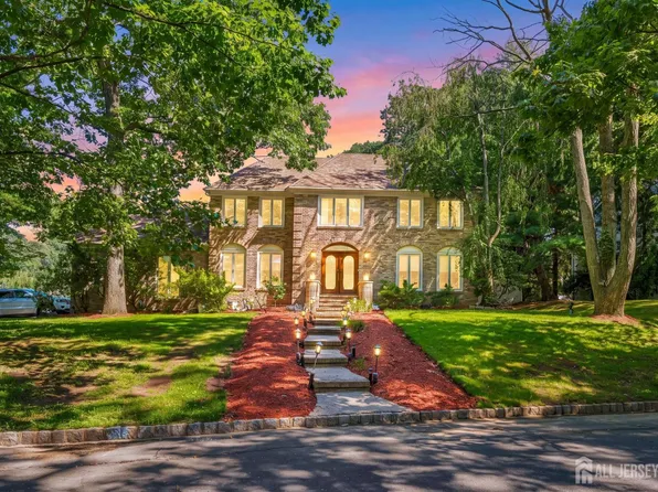 19 Cherokee Rd, East Brunswick, NJ 08816