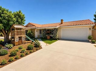 1212 Turquoise St, Hemet, CA 92543