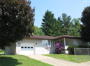 325 N Prospect St, Connellsville, PA