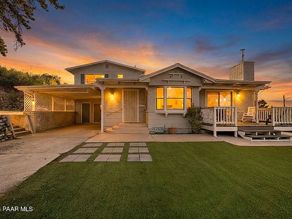 4th image of 803 E Carleton St