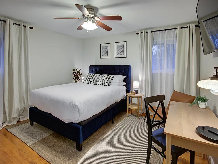 1740 Bel Aire Ave — Photo 2