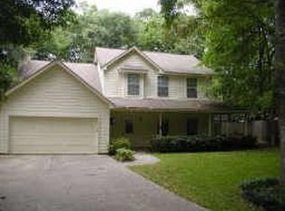 137 Apache Cir, Conroe, TX 77304