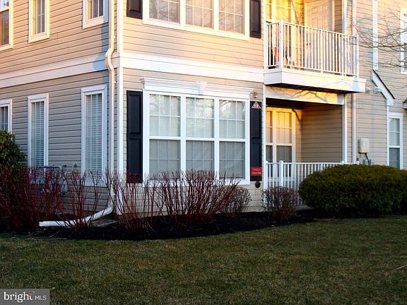 5th image of 52 Kyle Way
