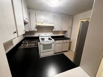 11 Cass St APT 1, West Roxbury, MA, 02132