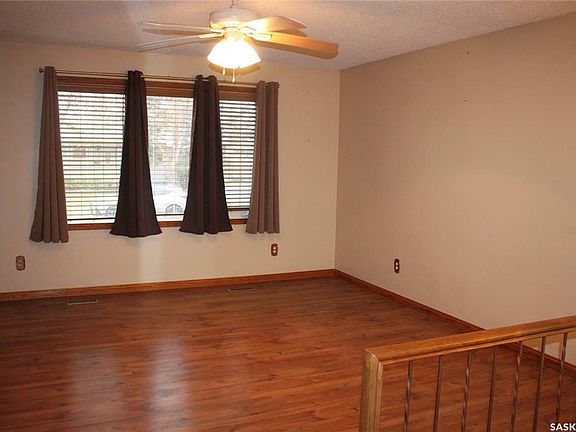 5th image of 3126 7th Ave E